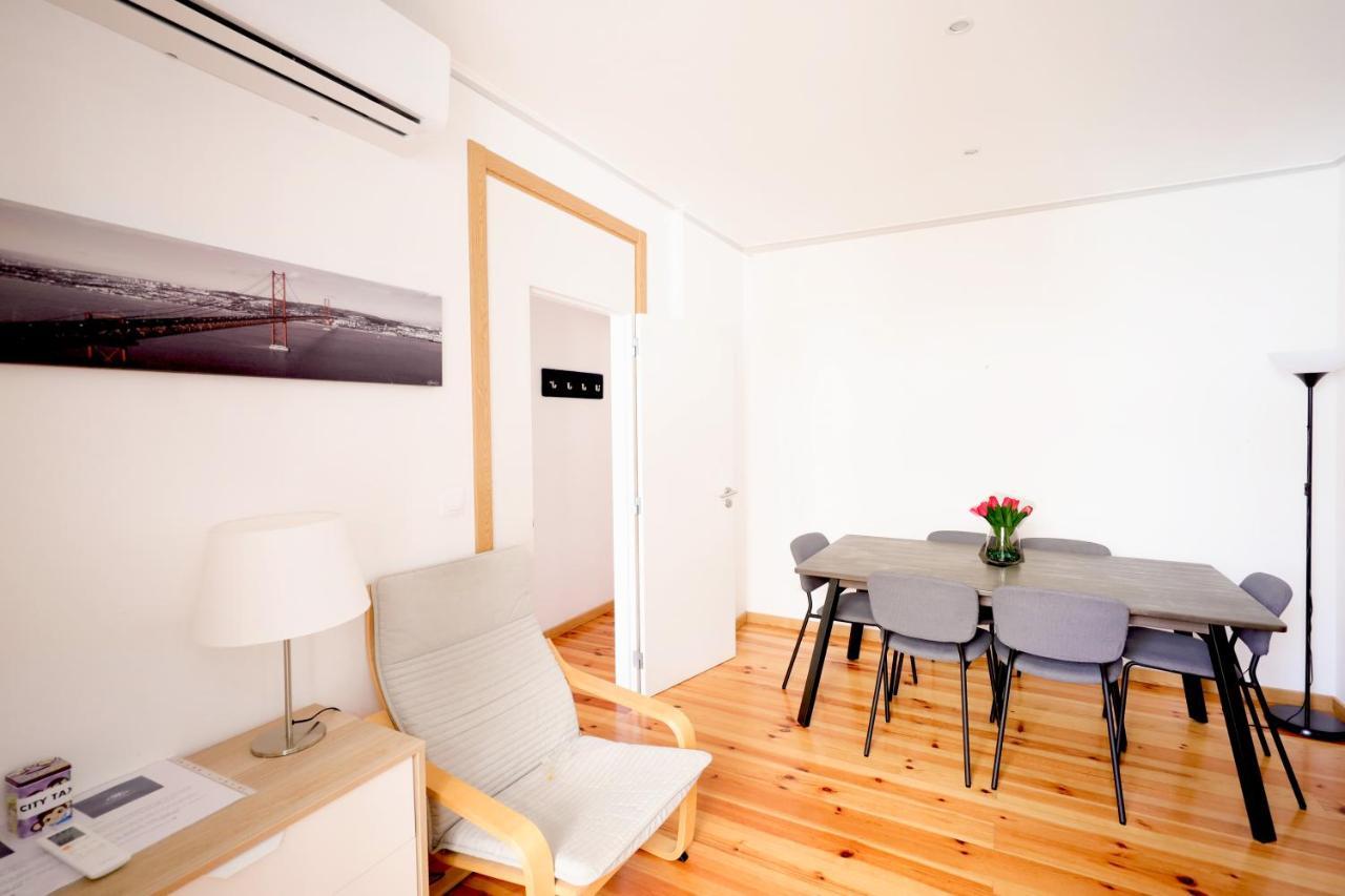 Lisboa Sweet Family Homestay ภายนอก รูปภาพ